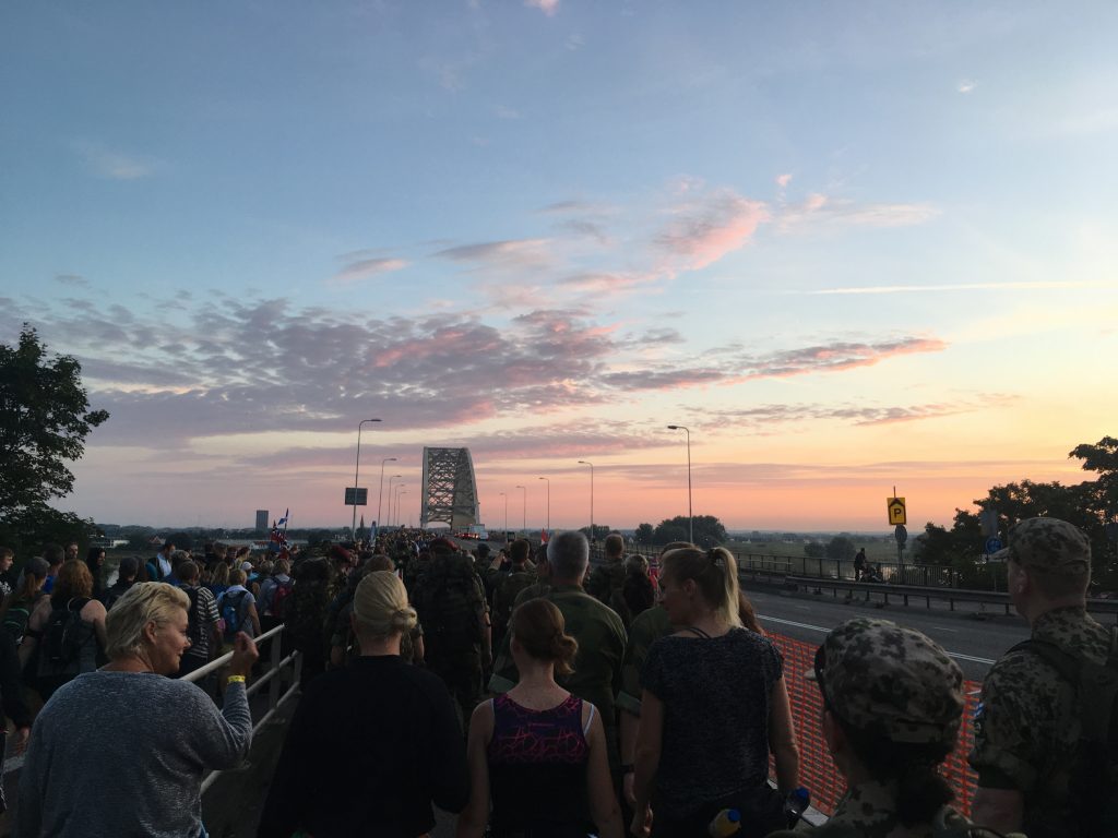 Waalbrug Nijmegen Vierdaagse